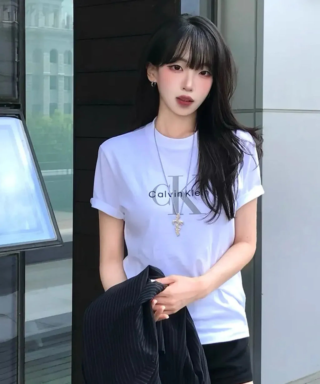 [Calvin Klein] Women’s Monogram Logo Short Sleeve T-Shirt (White)