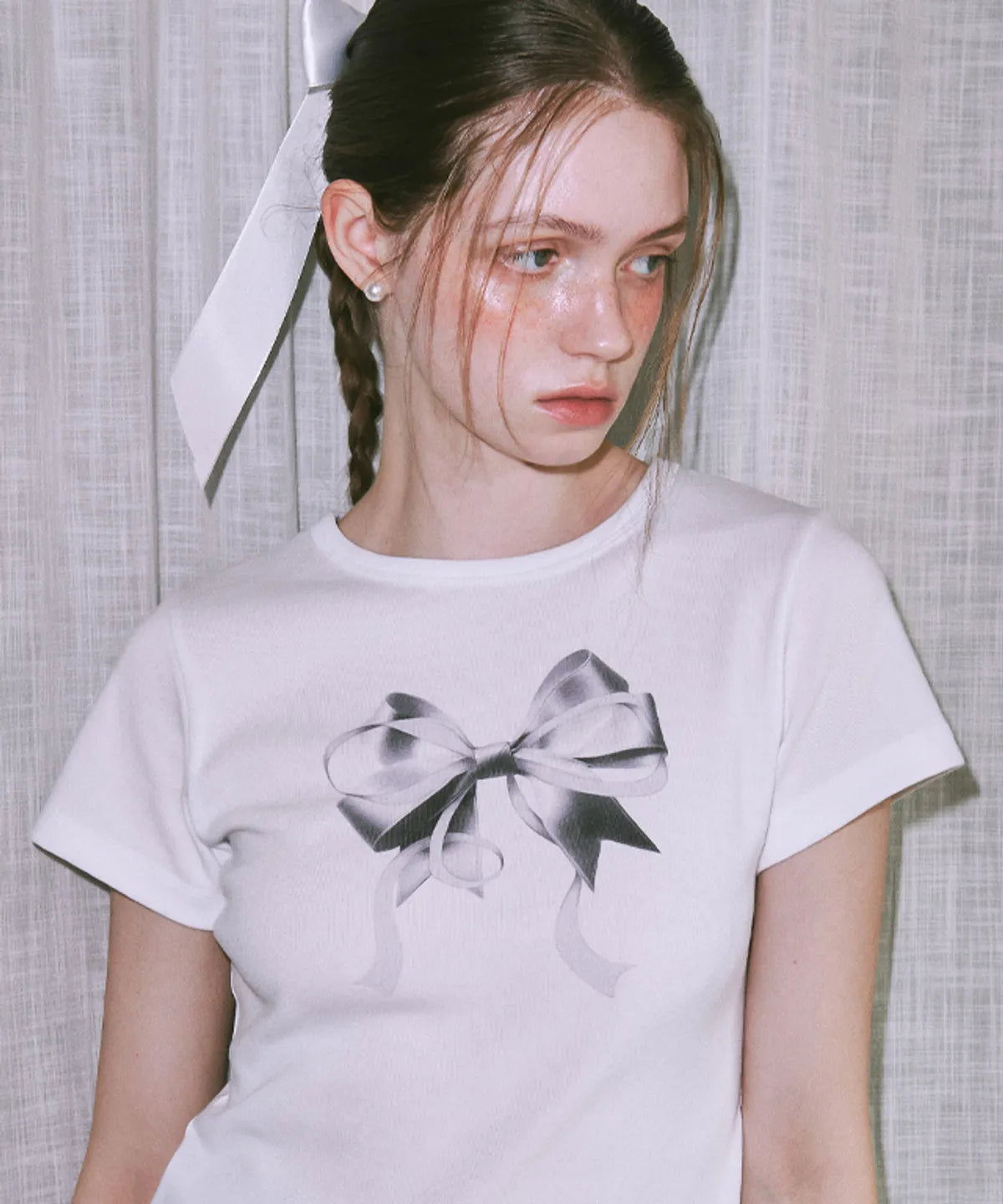 [RONRON] Double Ribbon Slim Crop T shirt - White Silver