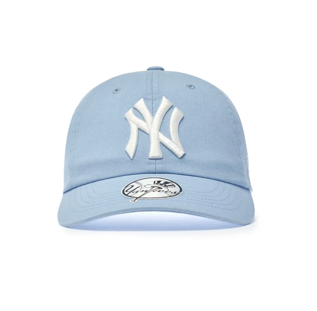 New York Yankees signature unstructured ball cap