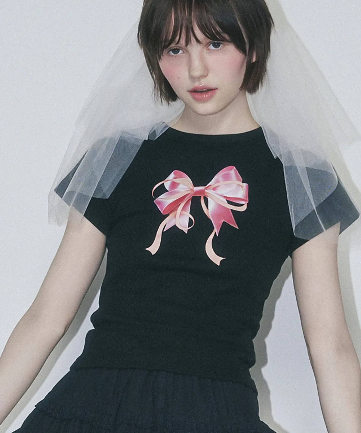[RONRON] Double Ribbon Slim Crop T shirt - Black Pink