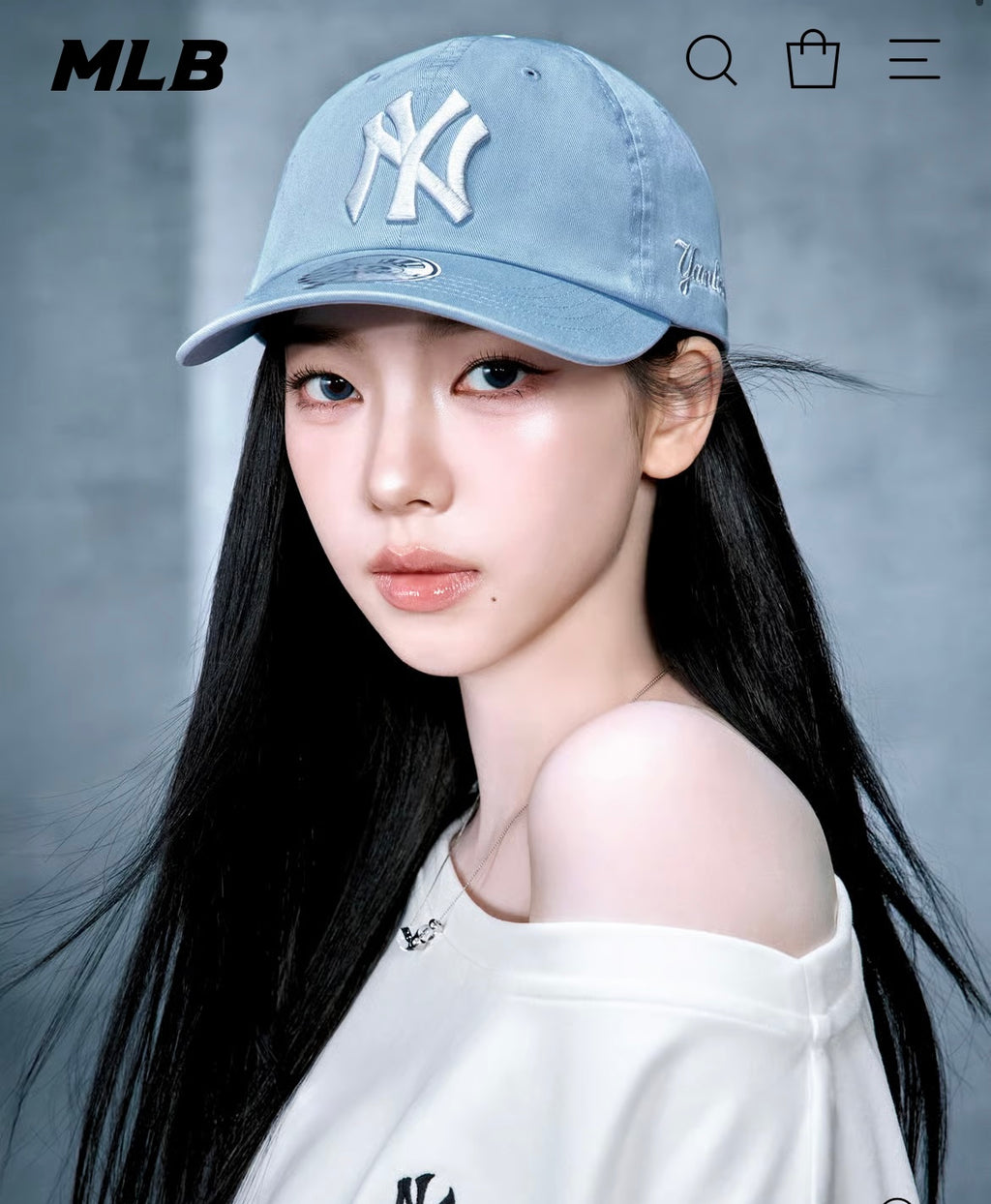 New York Yankees signature unstructured ball cap