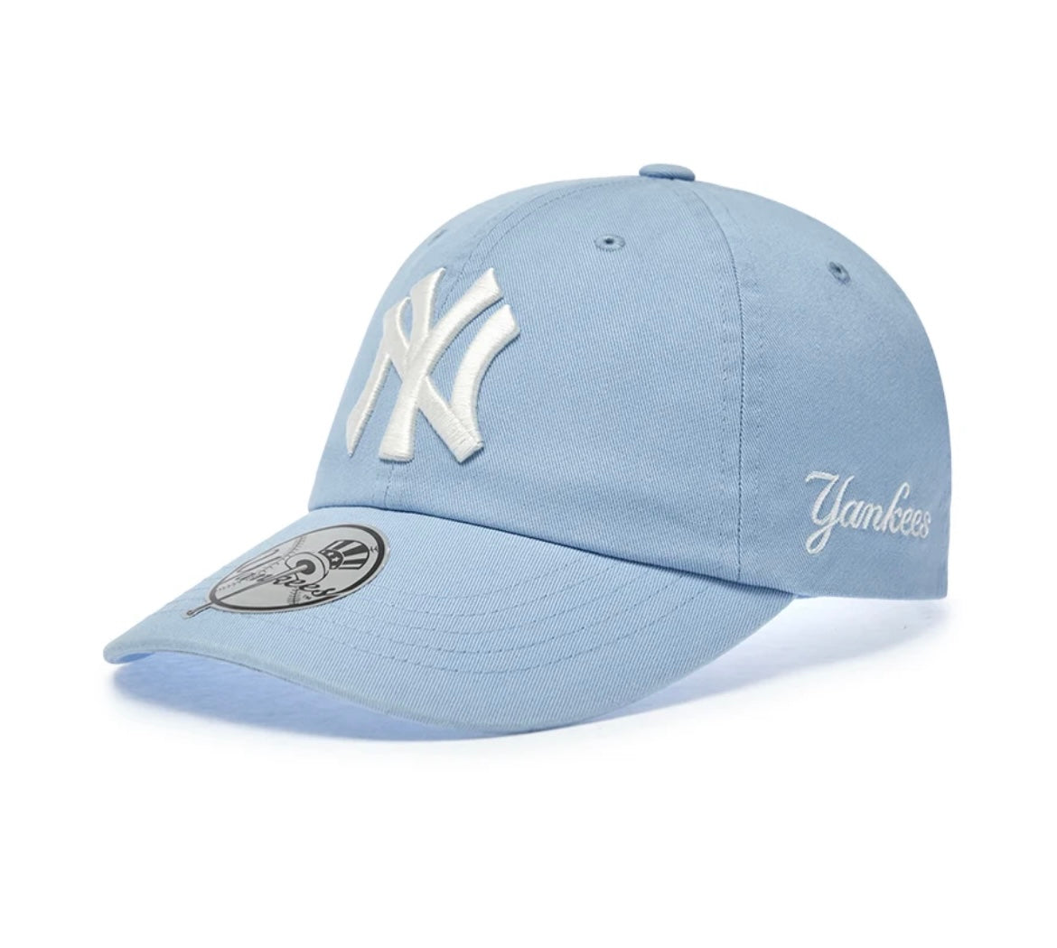 New York Yankees signature unstructured ball cap